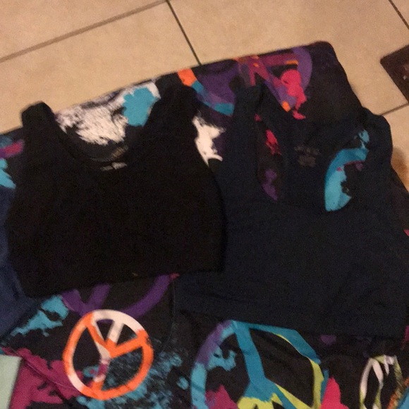 Sports bras bundle - Picture 4 of 4